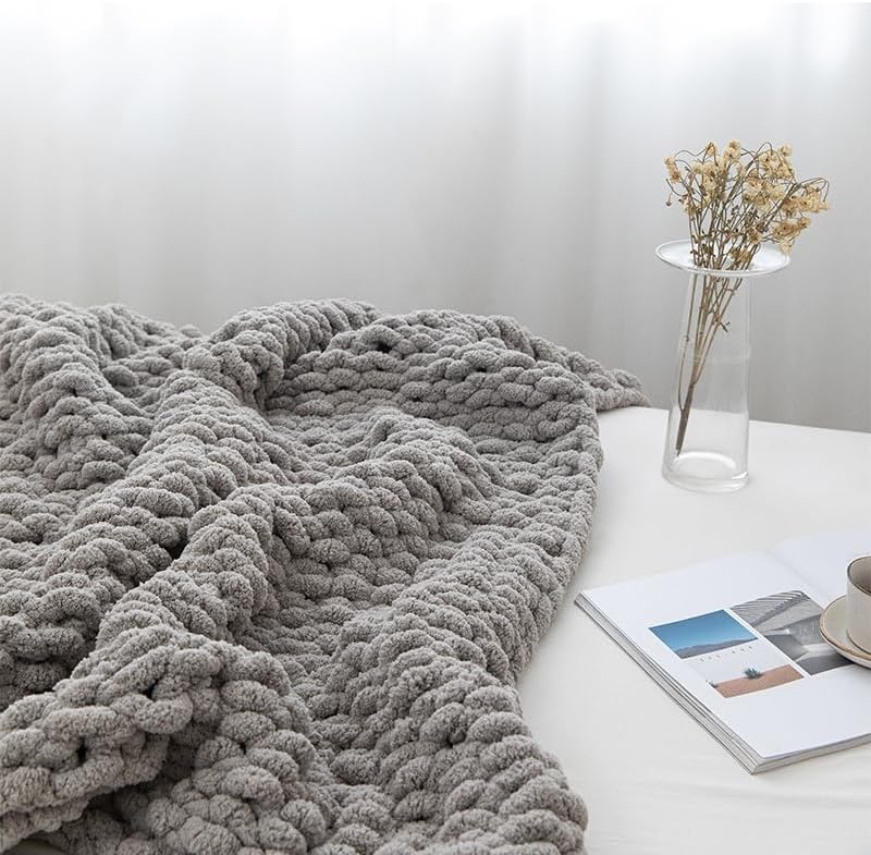 Soft Chunky Knit Throw Blanket for Couch, Cozy Warm Knitted Blankets