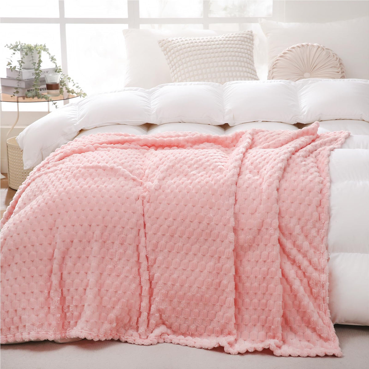 Red Throw Blanket 50"×60" inches Gifts for Mom Fuzzy 3D Jacquard Decorative