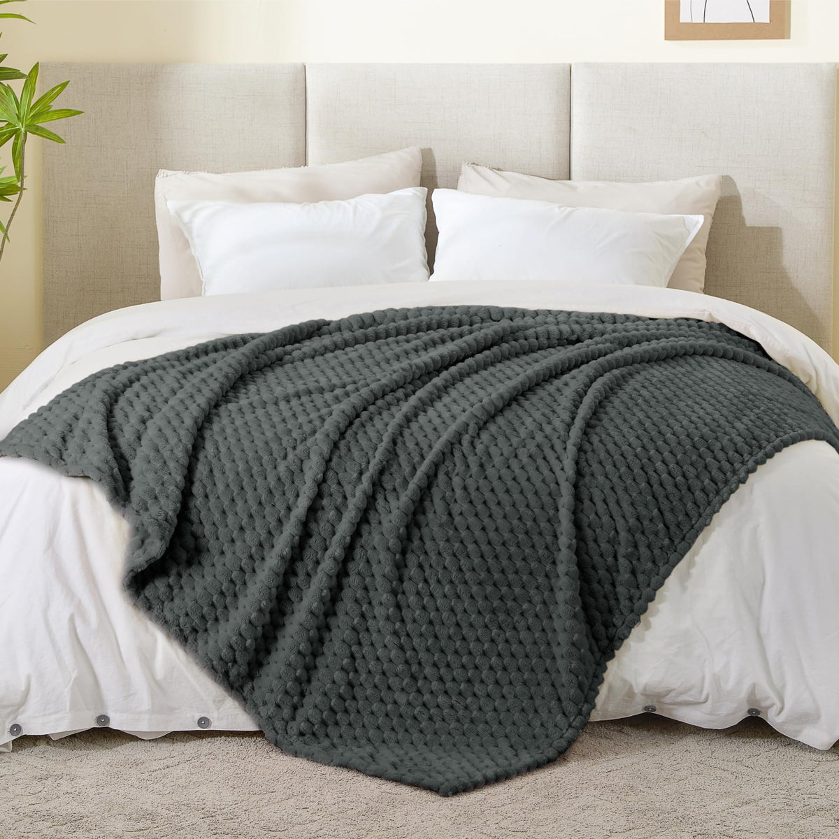 BEDELITE Pink Throw Blanket for Couch, Soft Cozy Gifts for Women, 50 * 60