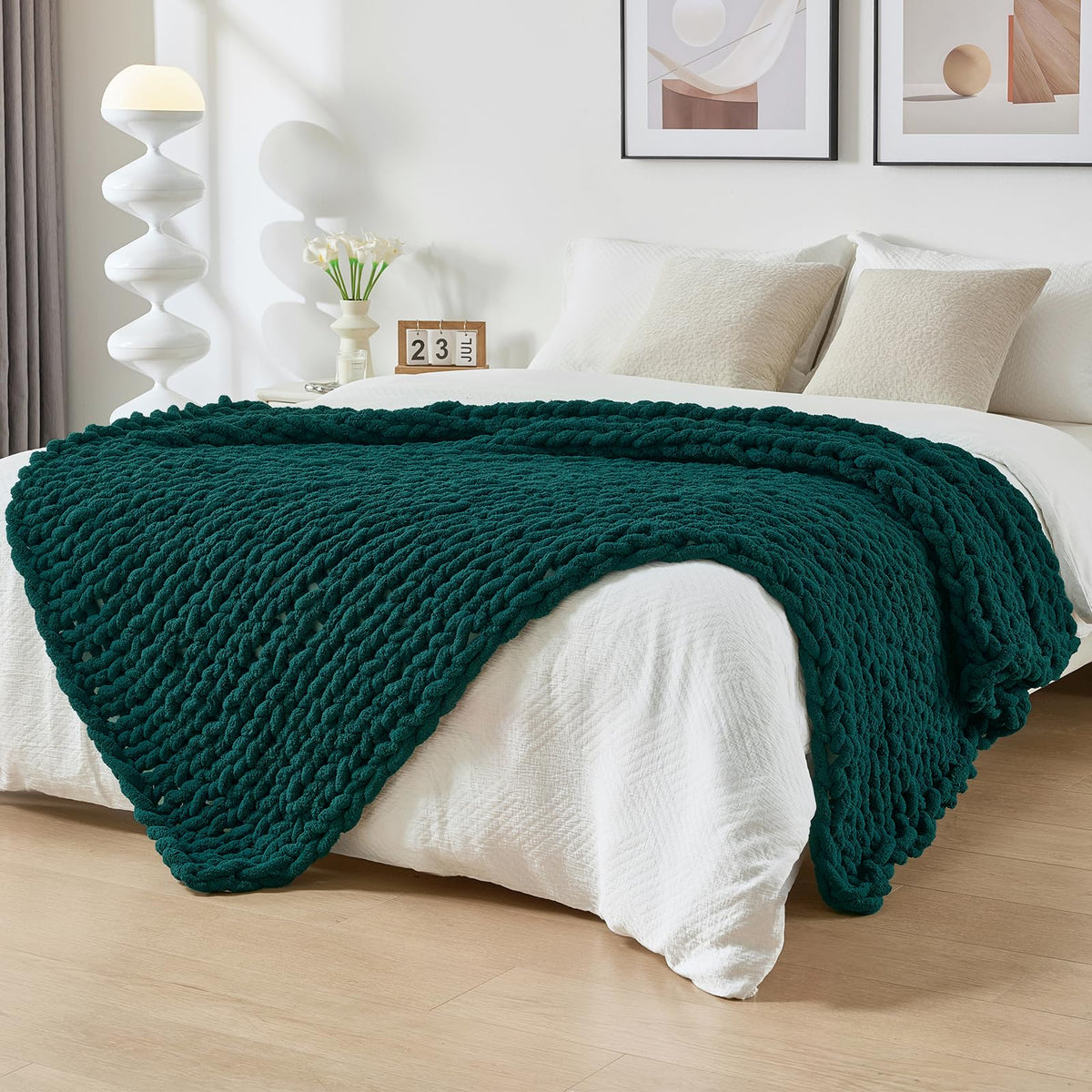 Bigacogo Chunky Knit Throw Blanket for Couch, 40x60 inches, Beige