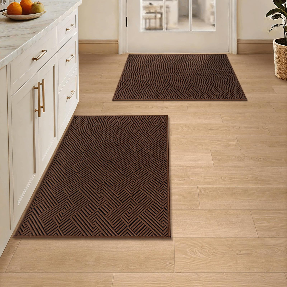 YIHOUSE Indoor Door Mat 24" x 36", Non-Slip Washable Entryway Mat, Dirt Trapper Absorbent Entrance Mat, Low Profile Floor Mat for Front/Back Door, Entryway, Brown