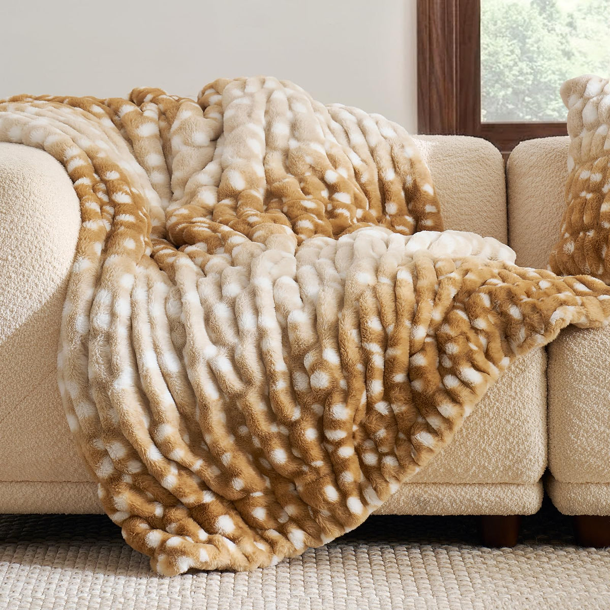 Cozy Bliss Double-Sided Soft Faux Fur Throw Blanket,50"x60", Cream White