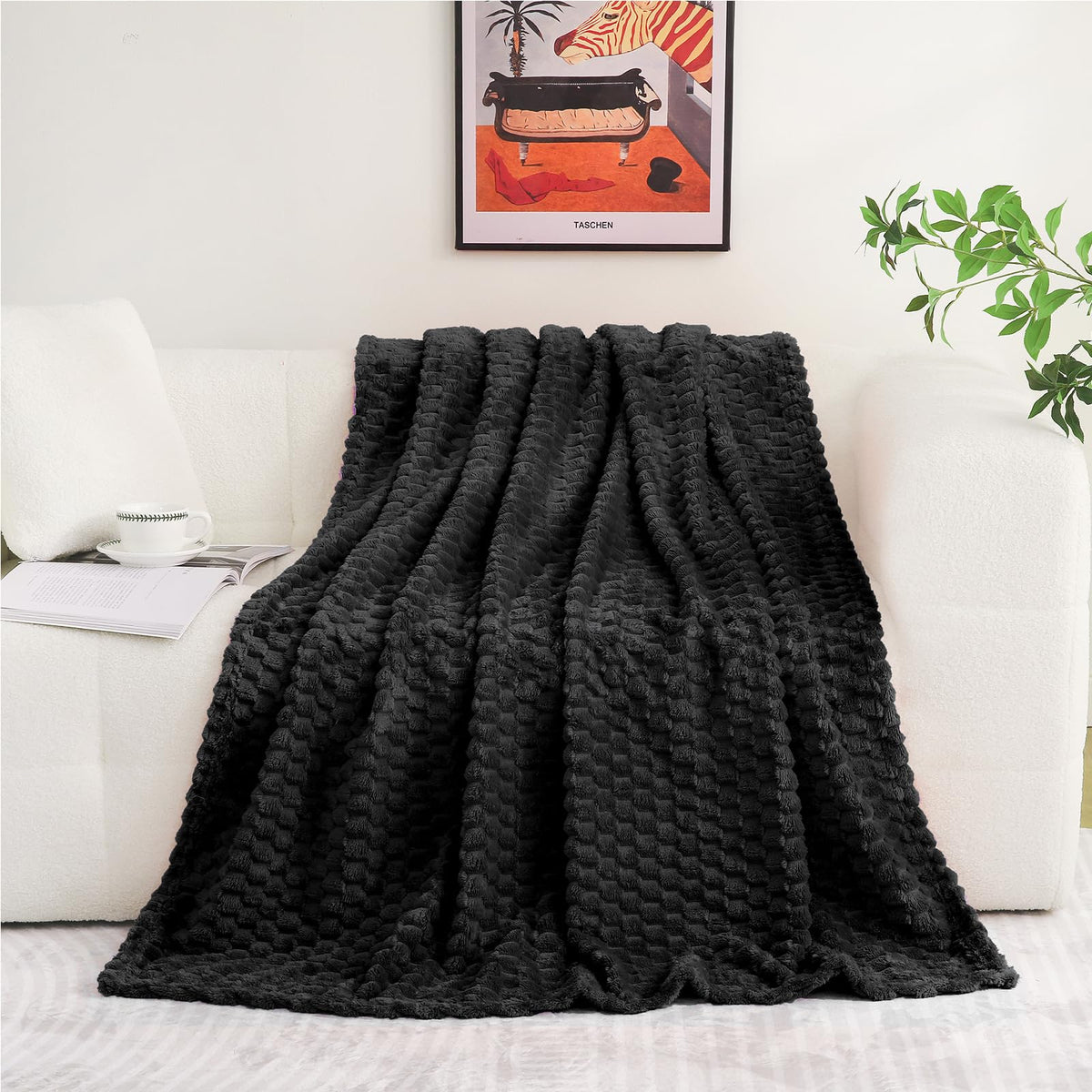 Red Throw Blanket 50"×60" inches Gifts for Mom Fuzzy 3D Jacquard Decorative