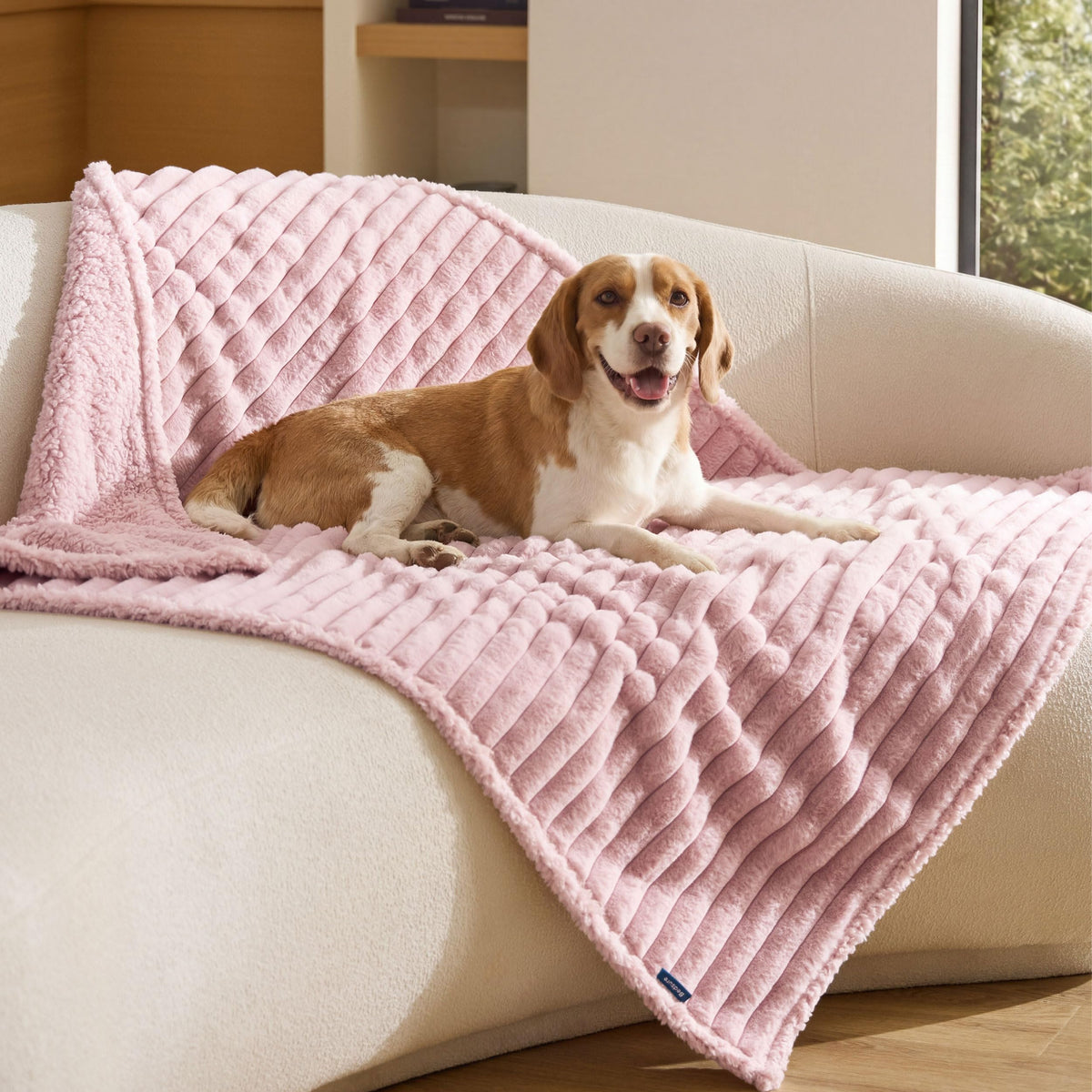 Bedsure ComfyFleece® Waterproof Dog Blankets for Large Dogs,50x60