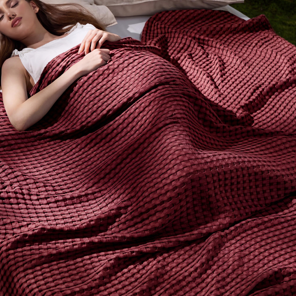 Bedsure Cooling Waffle Blanket for Hot Sleepers, Natural, King, 104" X 90"