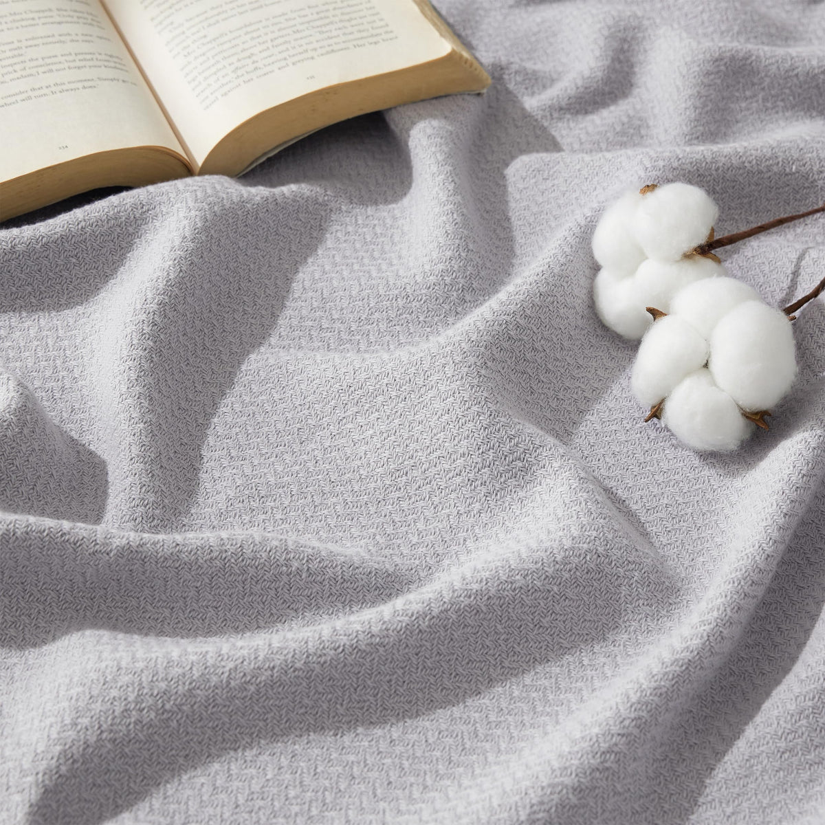 Bedsure 100% Cotton Blanket, Herringbone Weave, Throw XL, Linen Beige