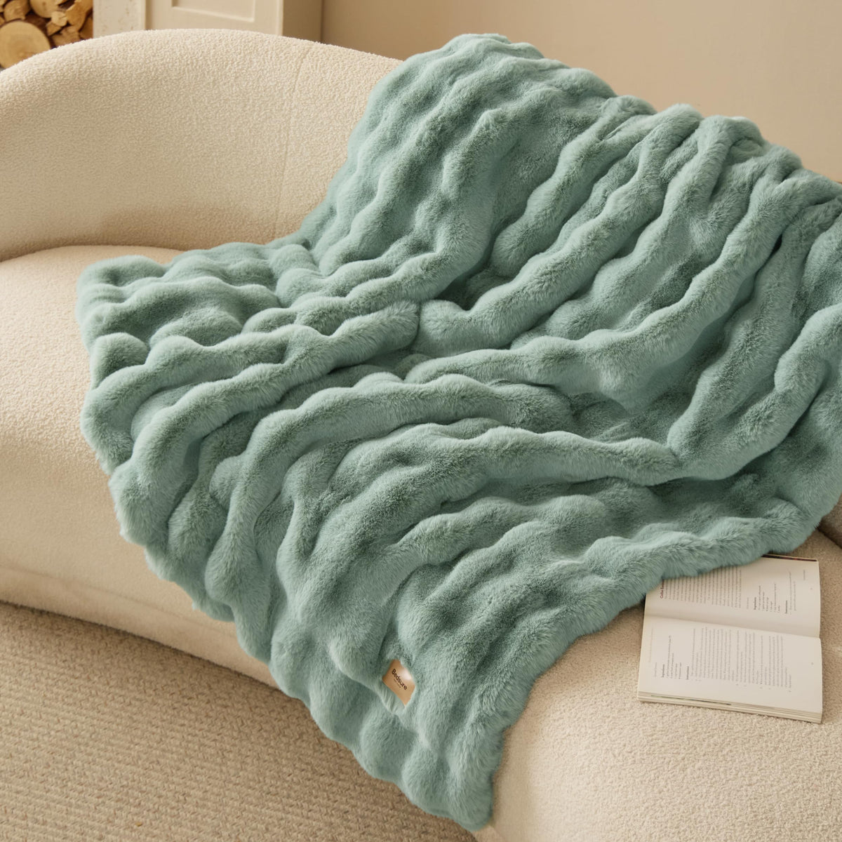 Bedsure Fluffy Bubble Faux Fur Throw Blanket, 50"x60", Tie-dye Taupe