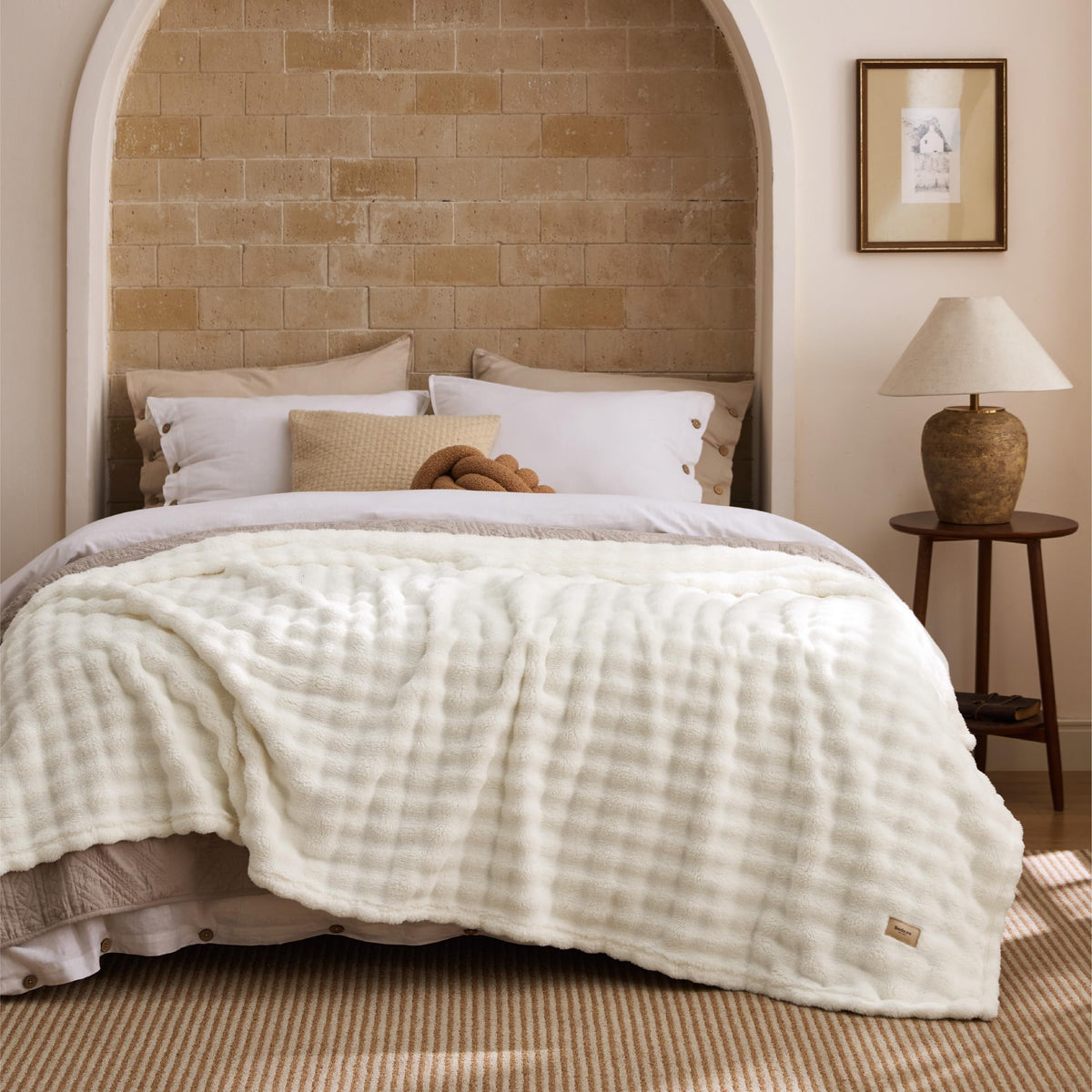 Bedsure Cloud Bubble Blanket, Soft Cozy Throw, Beige, 50"×60"