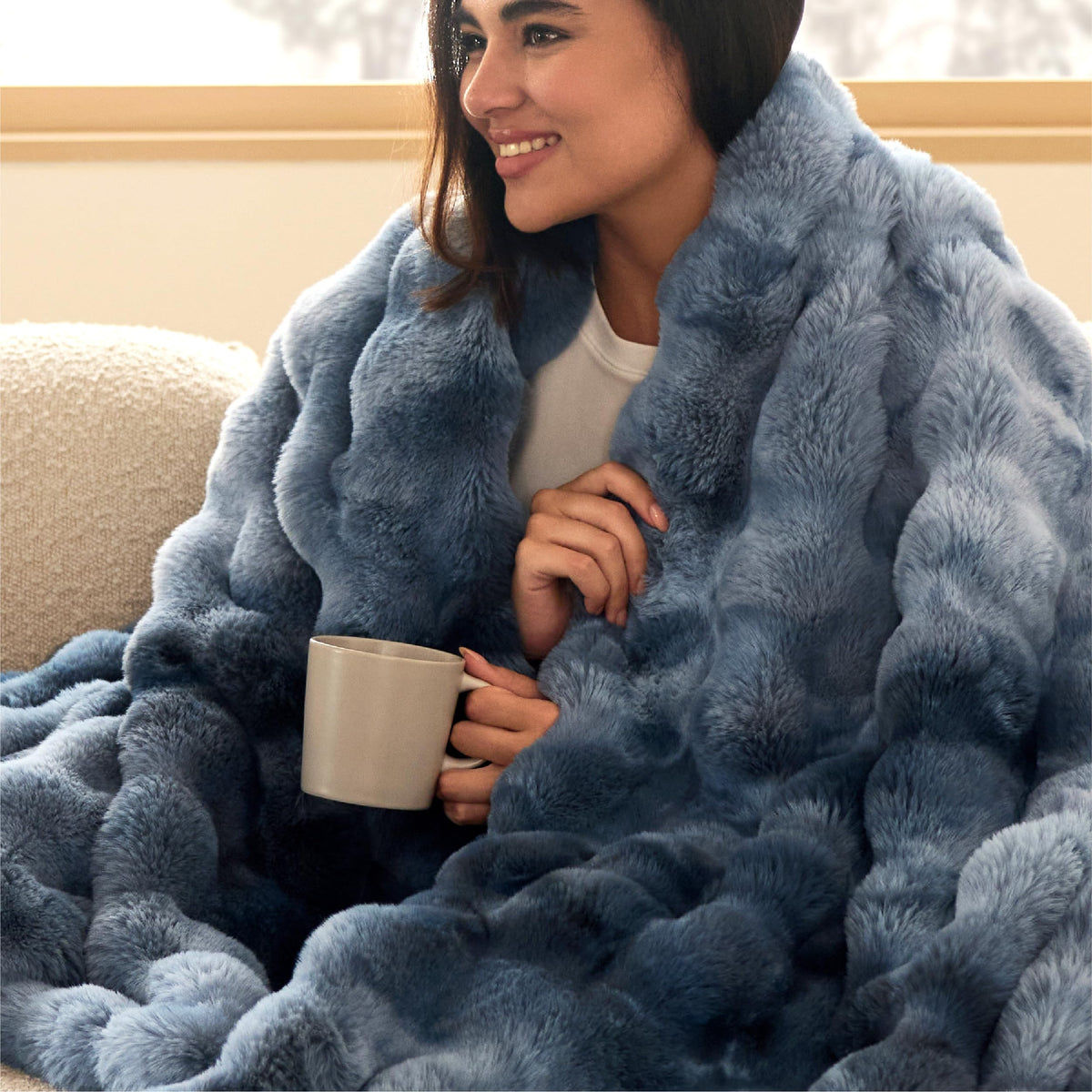 Bedsure Fluffy Bubble Faux Fur Throw Blanket, 50"x60", Tie-dye Taupe