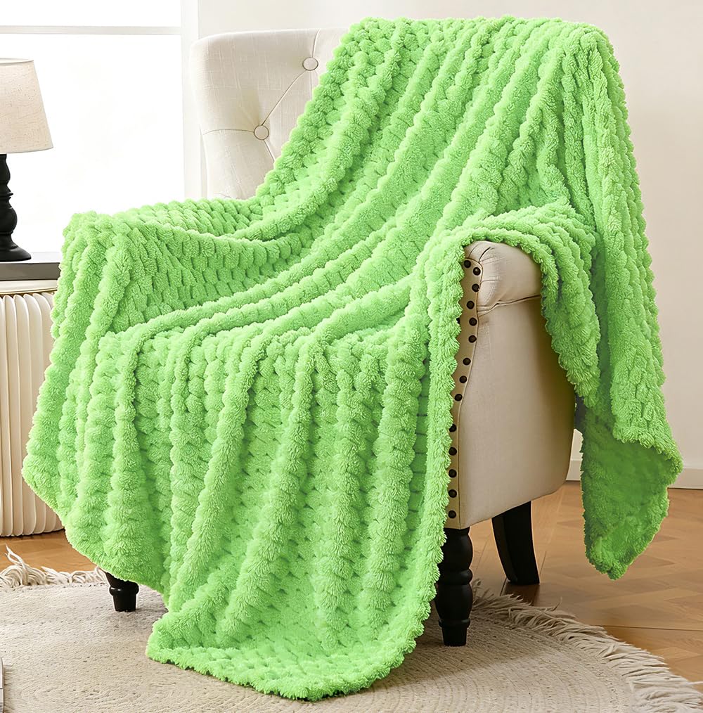 Bnuitland Burnt Orange Flannel Throw Blanket (50X40 inches), 300 GSM Fleece Cozy Warm Soft Lightweight Bed Sofa Blanket for Babys and Pets, Suitable for All Seasons