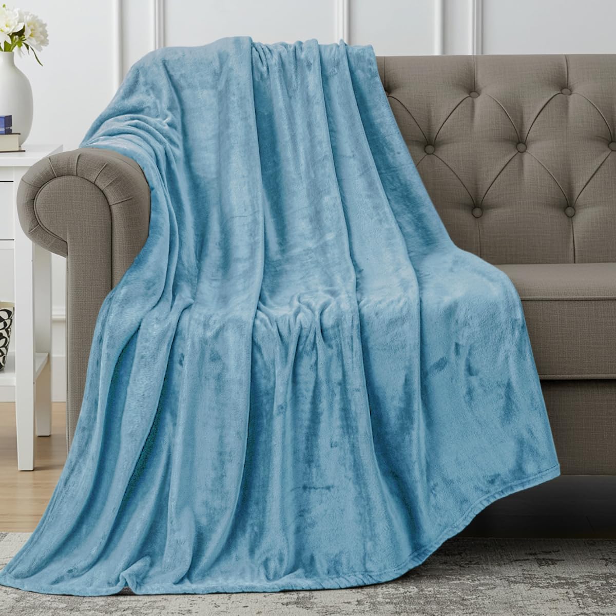 Utopia Bedding Ultra Soft Fleece Bed Blanket Throw Size Grey (50x60 Inches)