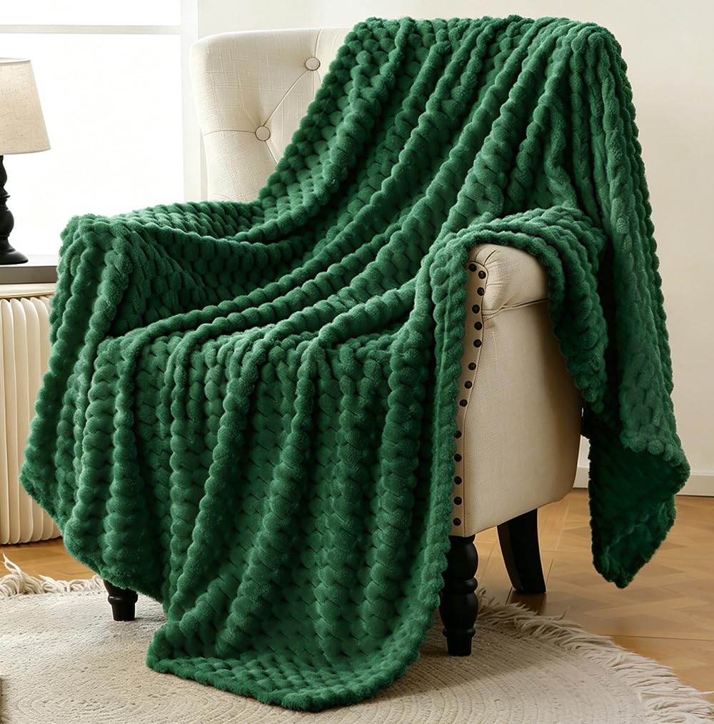 Bnuitland Burnt Orange Flannel Throw Blanket (50X40 inches), 300 GSM Fleece Cozy Warm Soft Lightweight Bed Sofa Blanket for Babys and Pets, Suitable for All Seasons