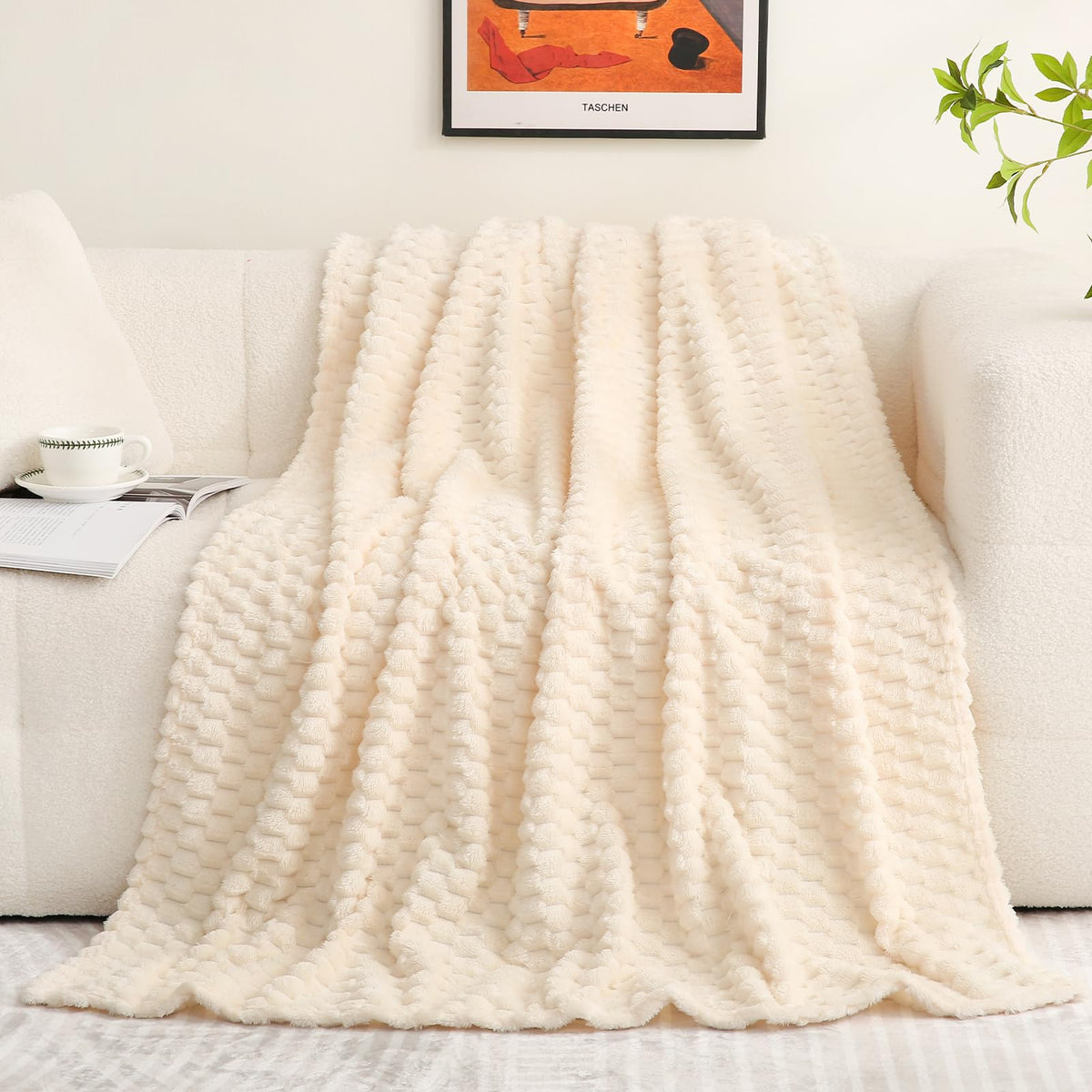 Red Throw Blanket 50"×60" inches Gifts for Mom Fuzzy 3D Jacquard Decorative
