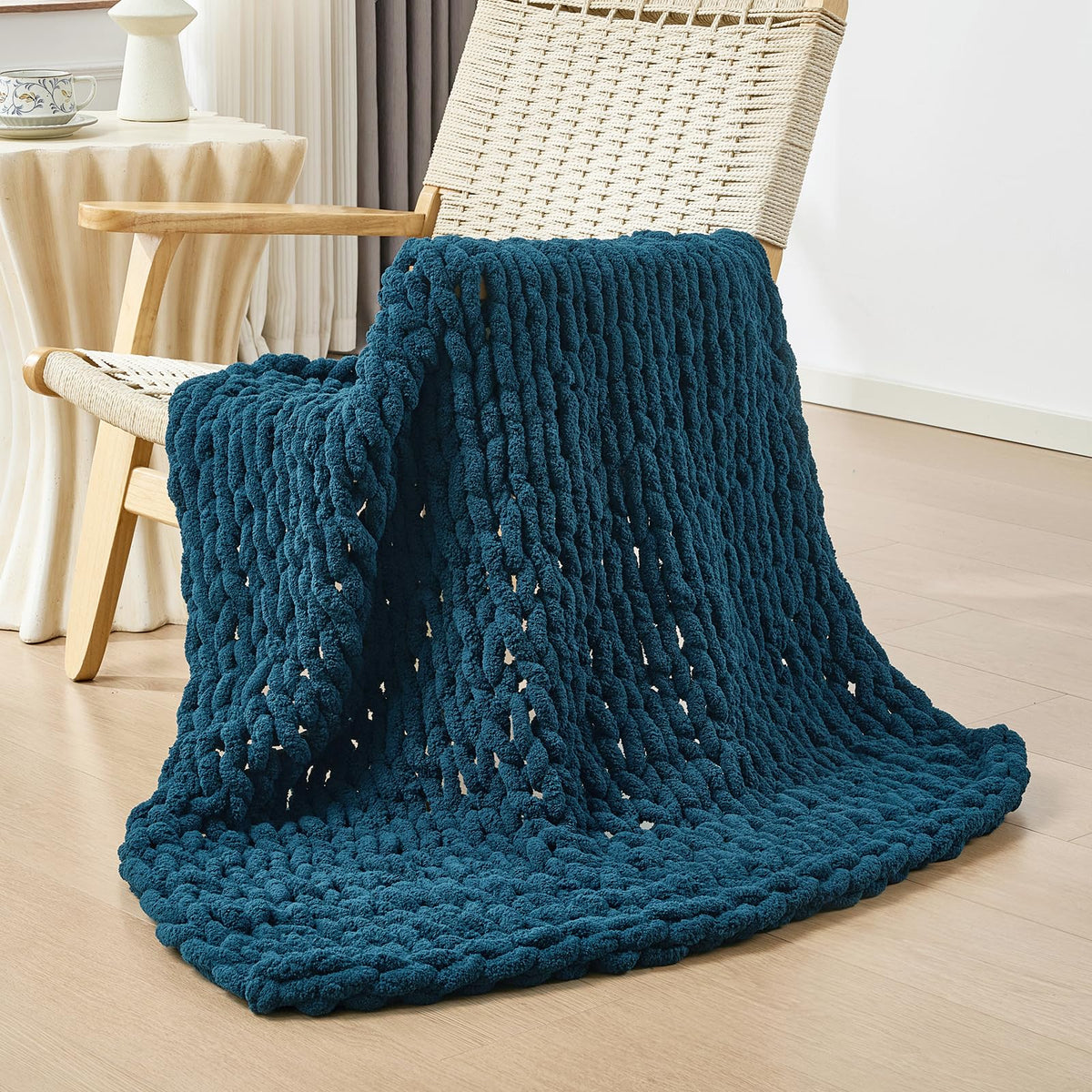Bigacogo Chunky Knit Throw Blanket for Couch, 40x60 inches, Beige