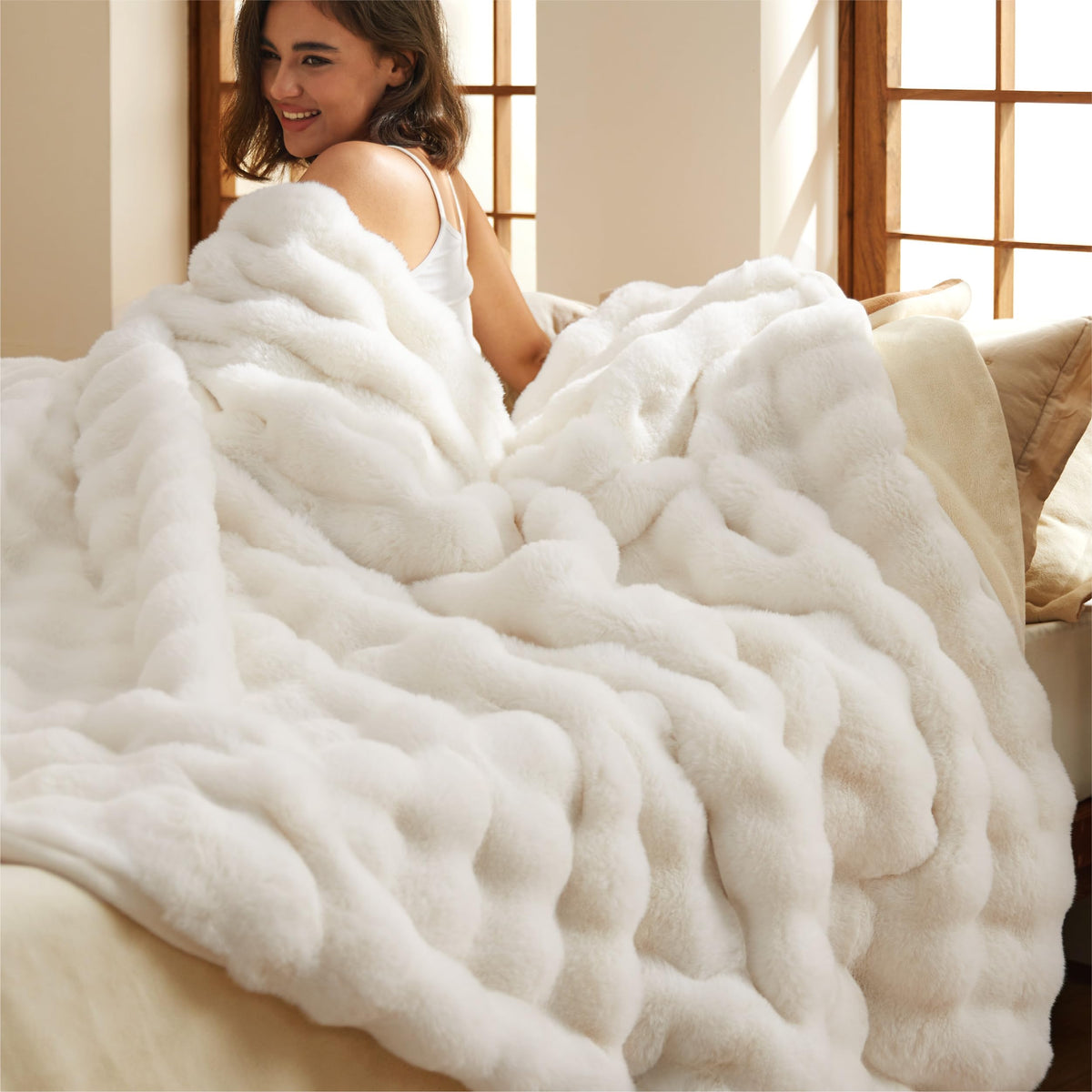 Bedsure Fluffy Bubble Faux Fur Throw Blanket, 50"x60", Tie-dye Taupe
