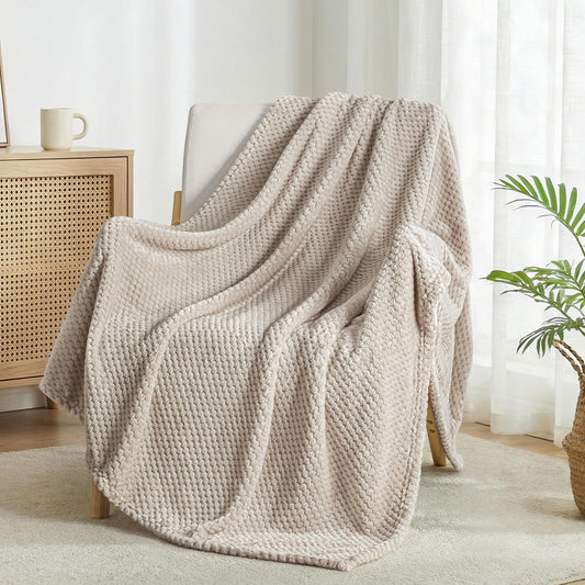Exclusivo Mezcla Large Waffle Fleece Throw Blanket for Couch, Tan