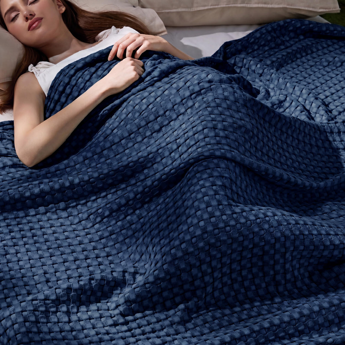 Bedsure Cooling Waffle Blanket for Hot Sleepers, Natural, King, 104" X 90"