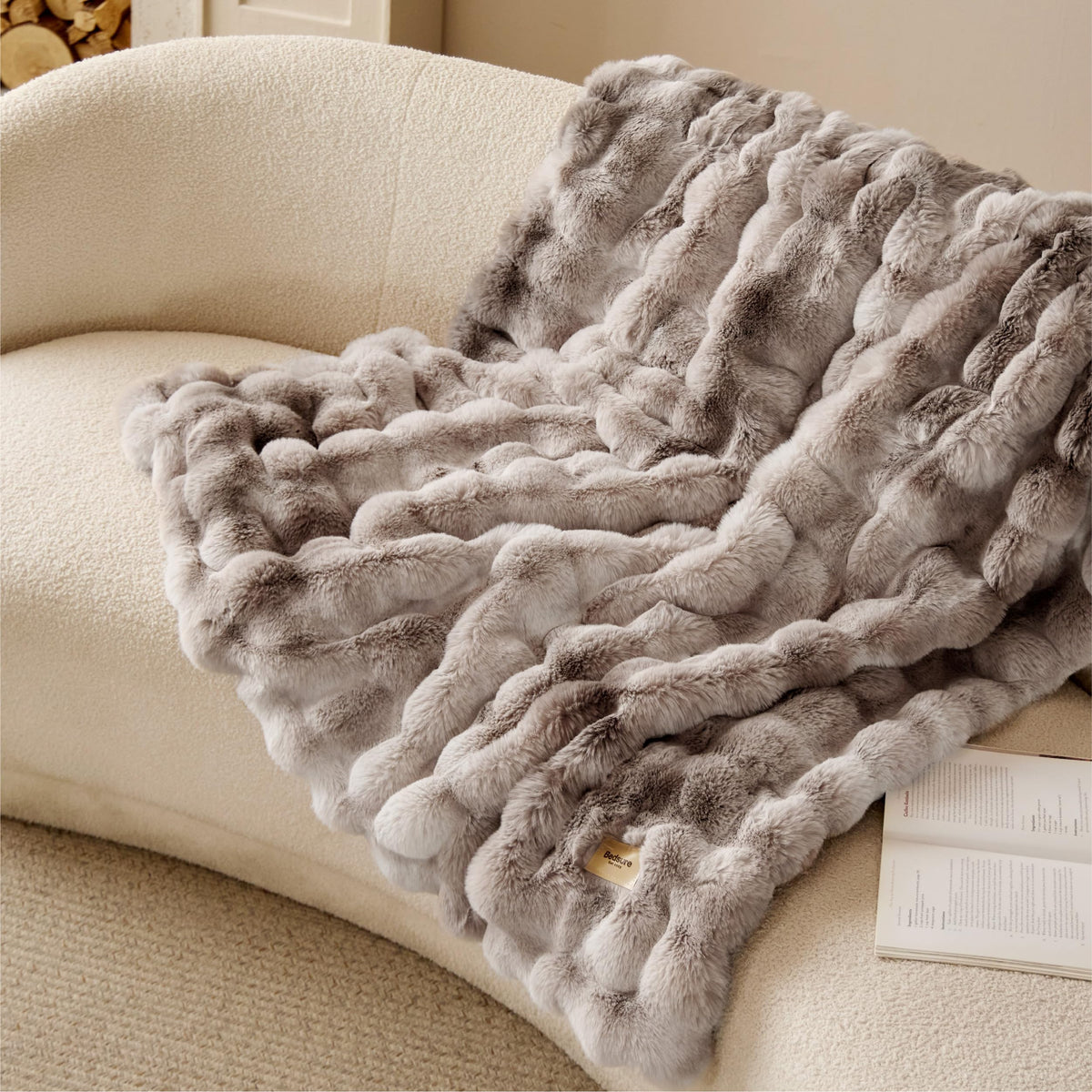 Bedsure Fluffy Bubble Faux Fur Throw Blanket, 50"x60", Tie-dye Taupe
