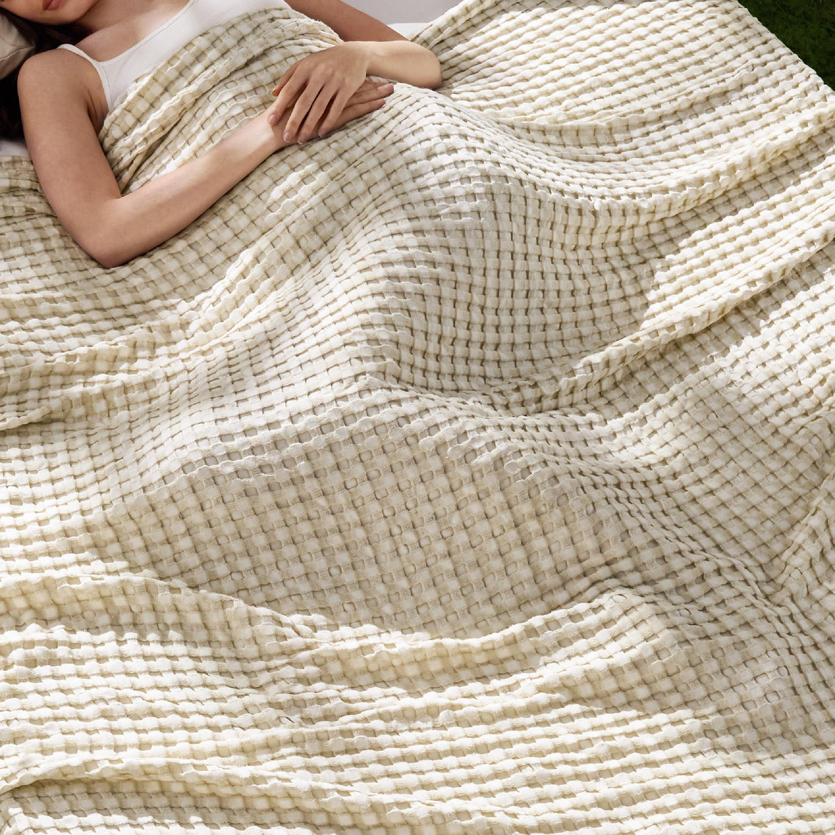 Bedsure Cooling Waffle Blanket for Hot Sleepers, Natural, King, 104" X 90"