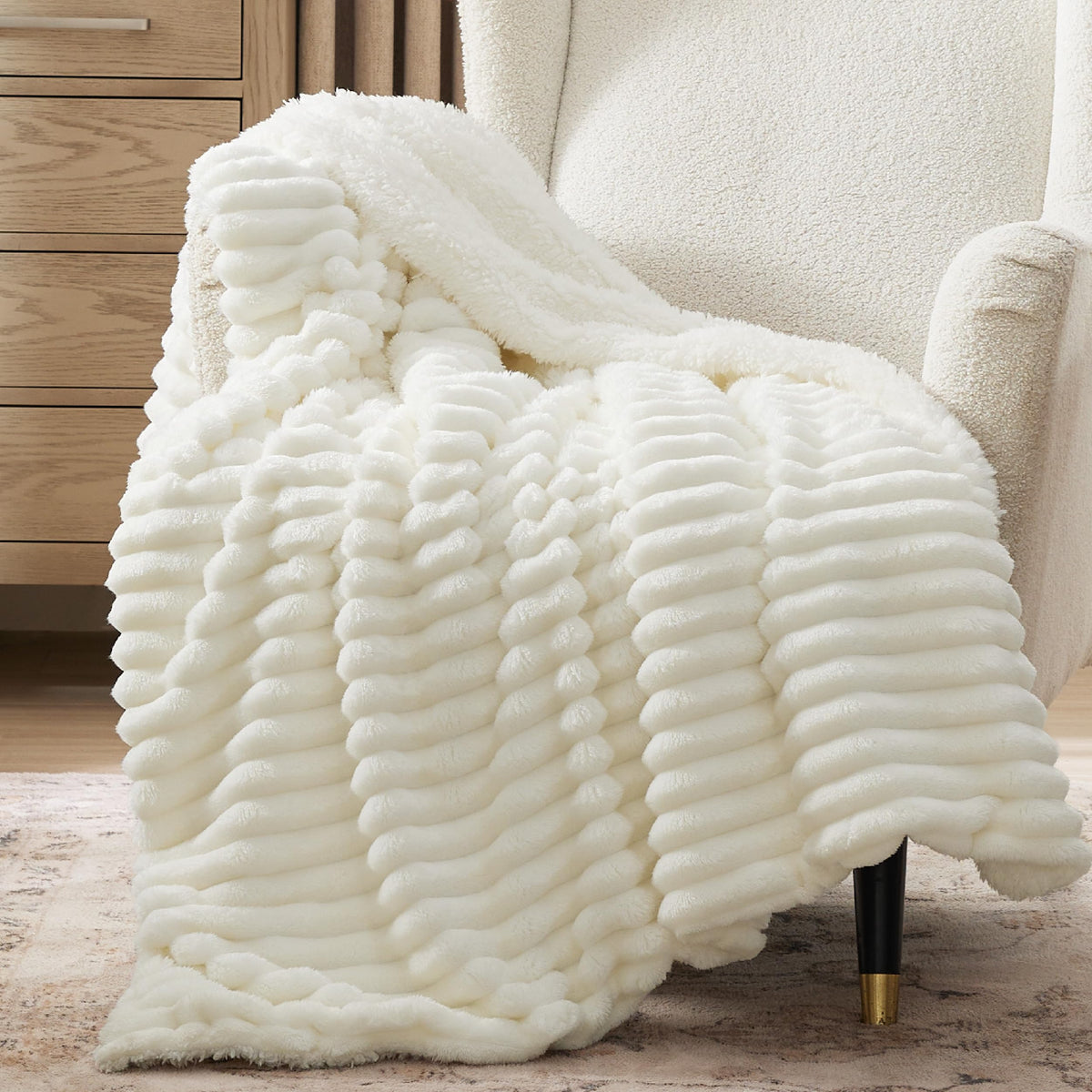 Bedsure Sherpa Throw Blanket for Couch - Super Soft, Comfort Cozy Fleece Thick Warm Blanket for Women, GentleSoft Plush & Fluffy Winter Throw Gift for Women, Room Decor, Beige, 50x60 Inches