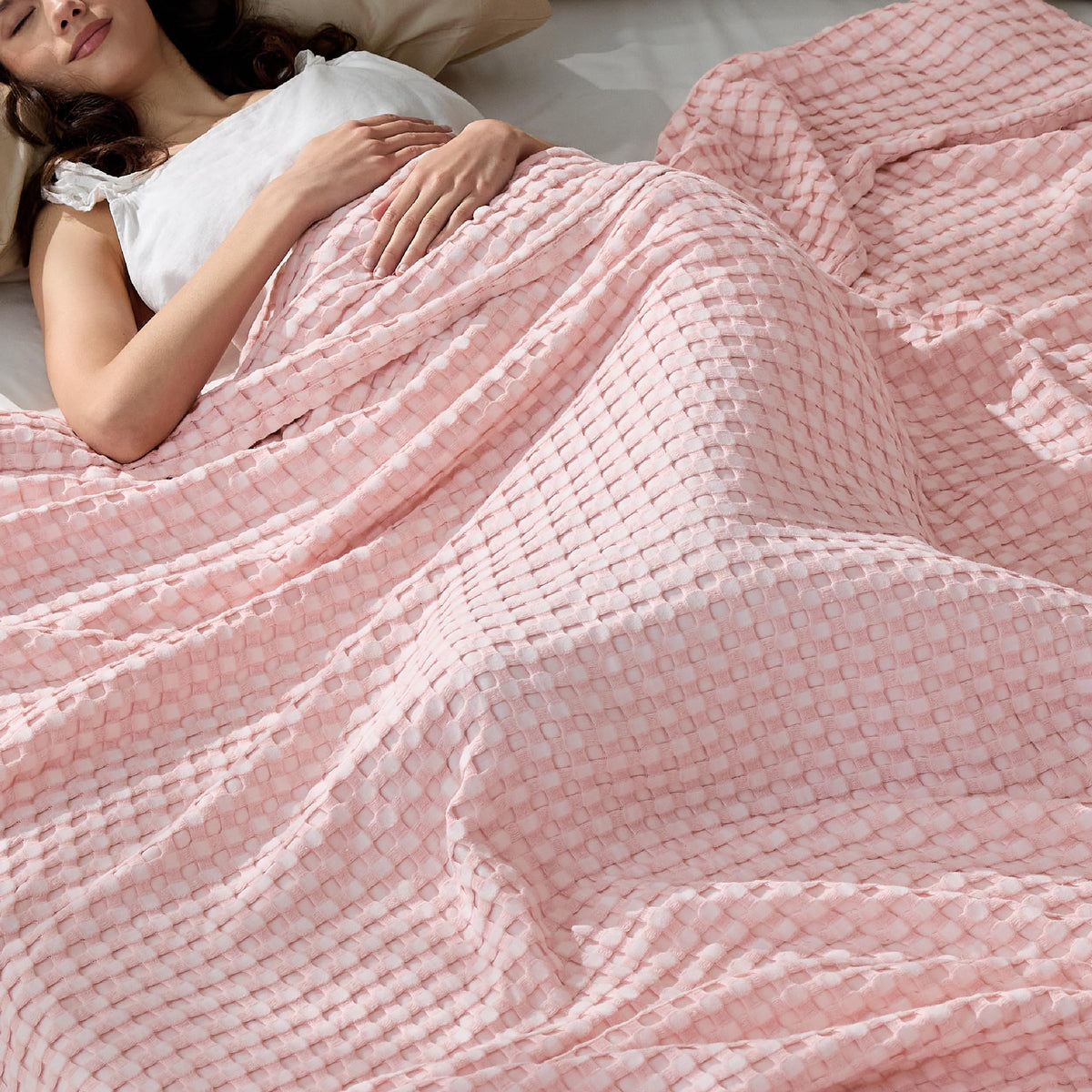 Bedsure Cooling Waffle Blanket for Hot Sleepers, Natural, King, 104" X 90"