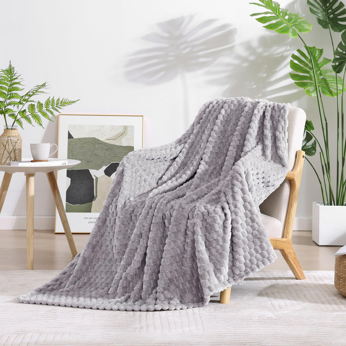 Monbix Throw Blanket for Couch-Room Decor Fuzzy Fleece Flannel Bed Blankets