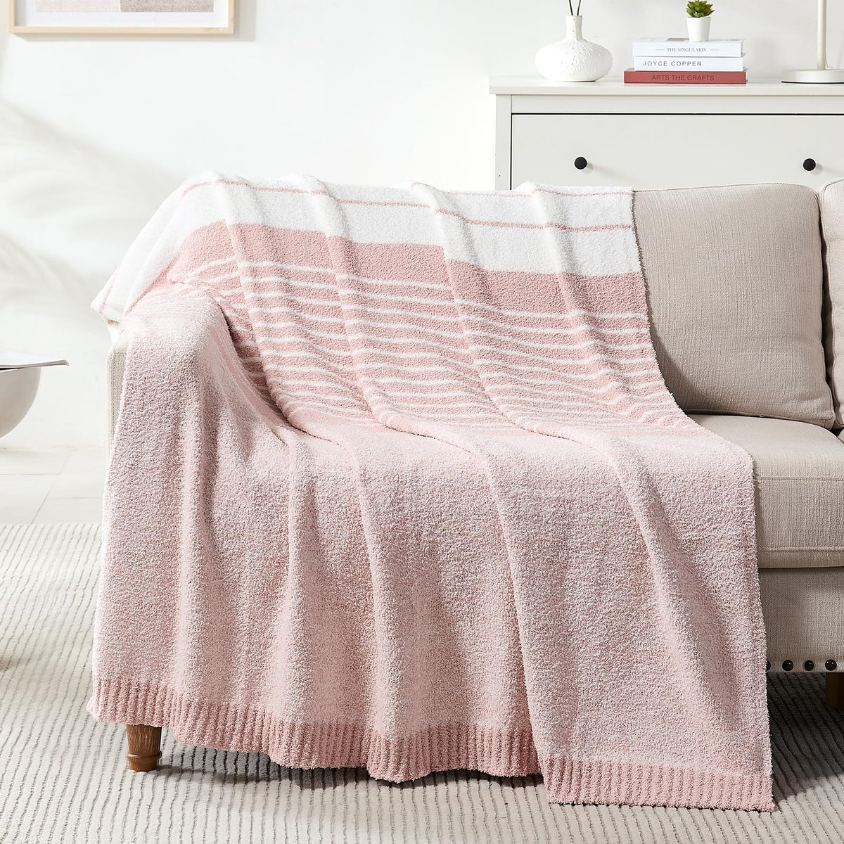 Checkered Throw Blanket for Couch, Soft Cozy Warm Knitted Blankets